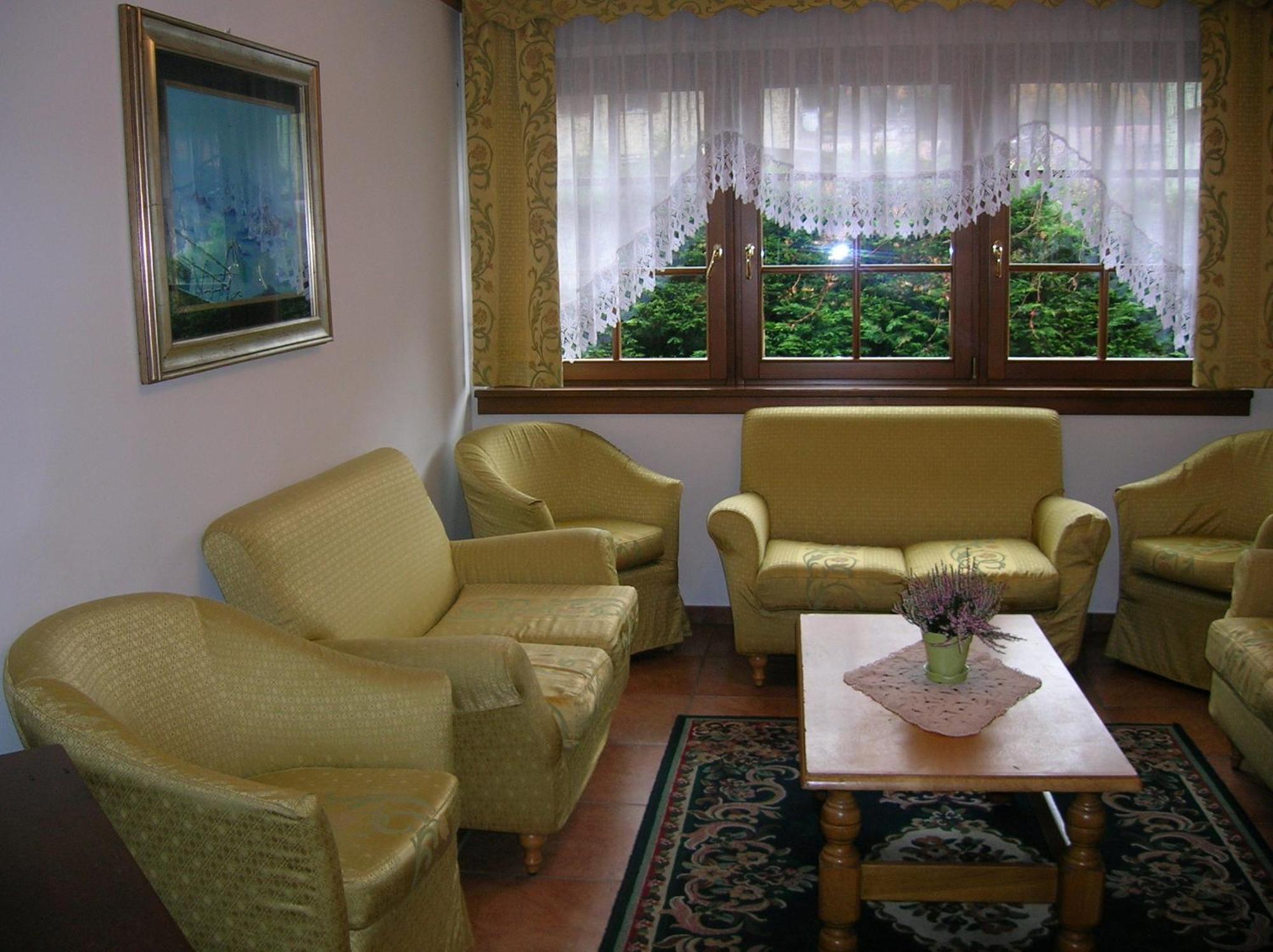 Hotel Villa Fosine Pinzolo Exterior photo
